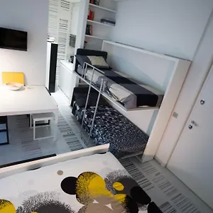 Apartamento Stylish Mini In The Heart Of Milão
